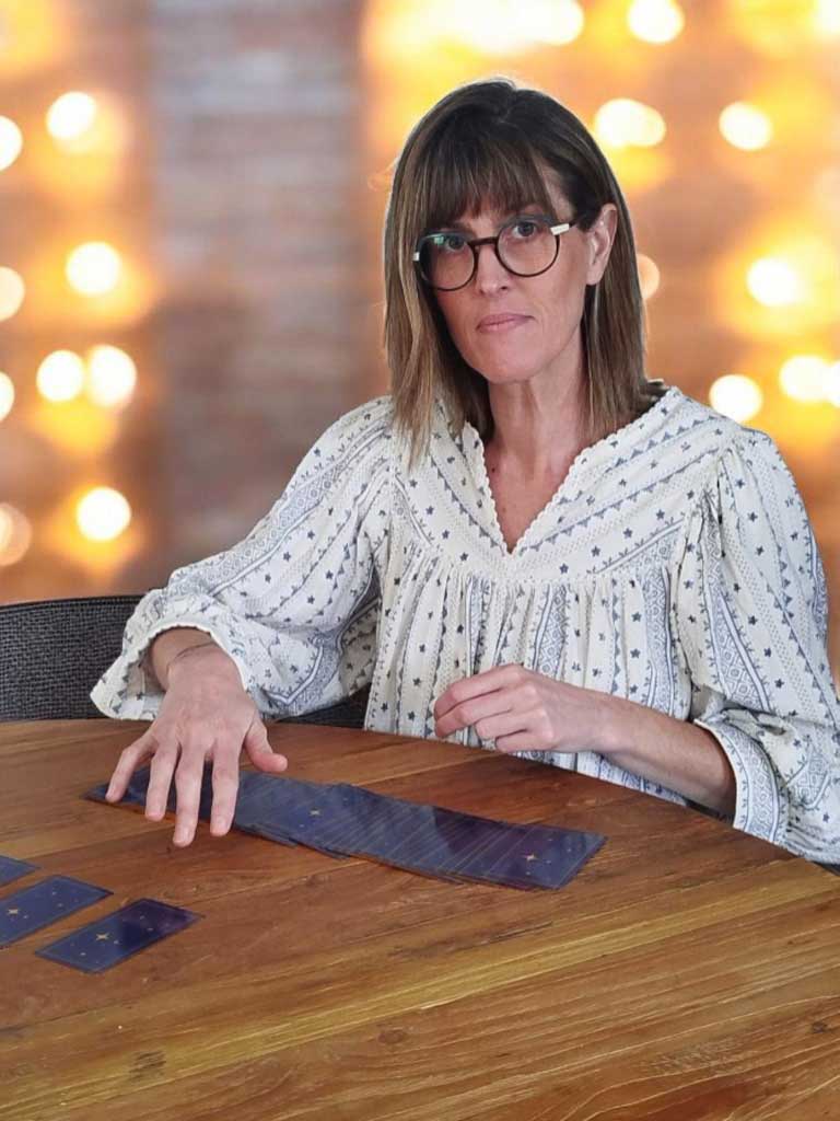 MYRIAMASSAGE :  : Massages & Guidance dans le Finistère 29, en Bretagne … Quimper, Brest … Myriam PUJOL vous propose : la guidance, Tirage Oracle de Belline, le nettoyage énergétique, le massage énergétique, le masssage tête Shirotchampi, le masssage pieds au Bol KANSU en résidences pour personnes âgées et en entreprises en Pays Bigouden et alentours. Brest, Quimper, Lorient, Rennes, Nantes, Saint-Malo